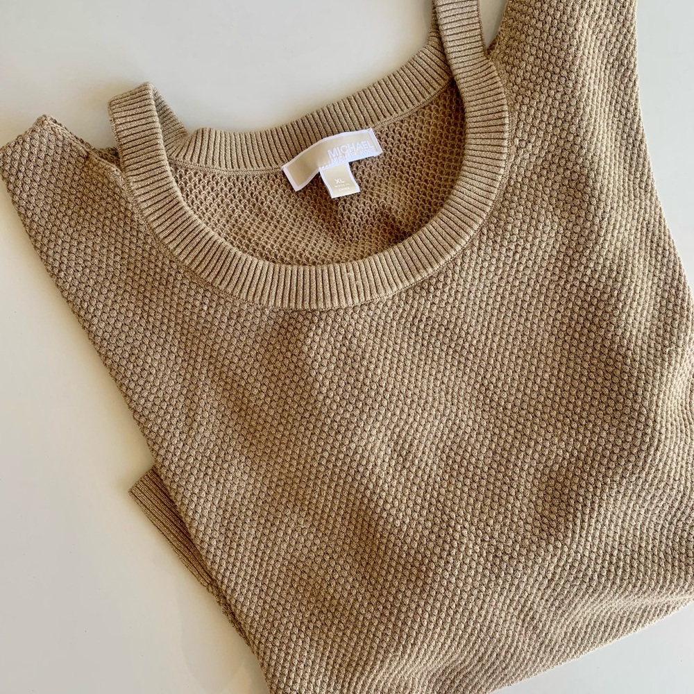 MICHAEL KORS CUTOUT & COLD SHOULDER SWEATER. Gold Size XL - Picture 2 of 9